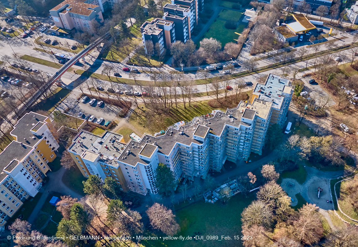 15.02.2023 - Marx-Zentrum und Wohnanlage Karl-Marx-Ring in Neuperlach